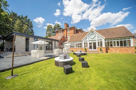 Exterior. Steventon House Hotel