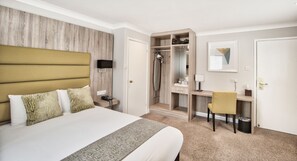 Superior Double Room | Desk, iron/ironing board, free WiFi - Steventon House Hotel (Abingdon)