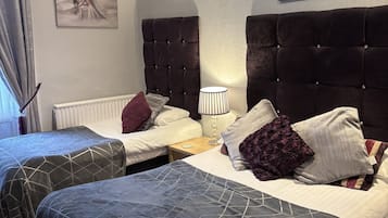 Triple Room, Ensuite