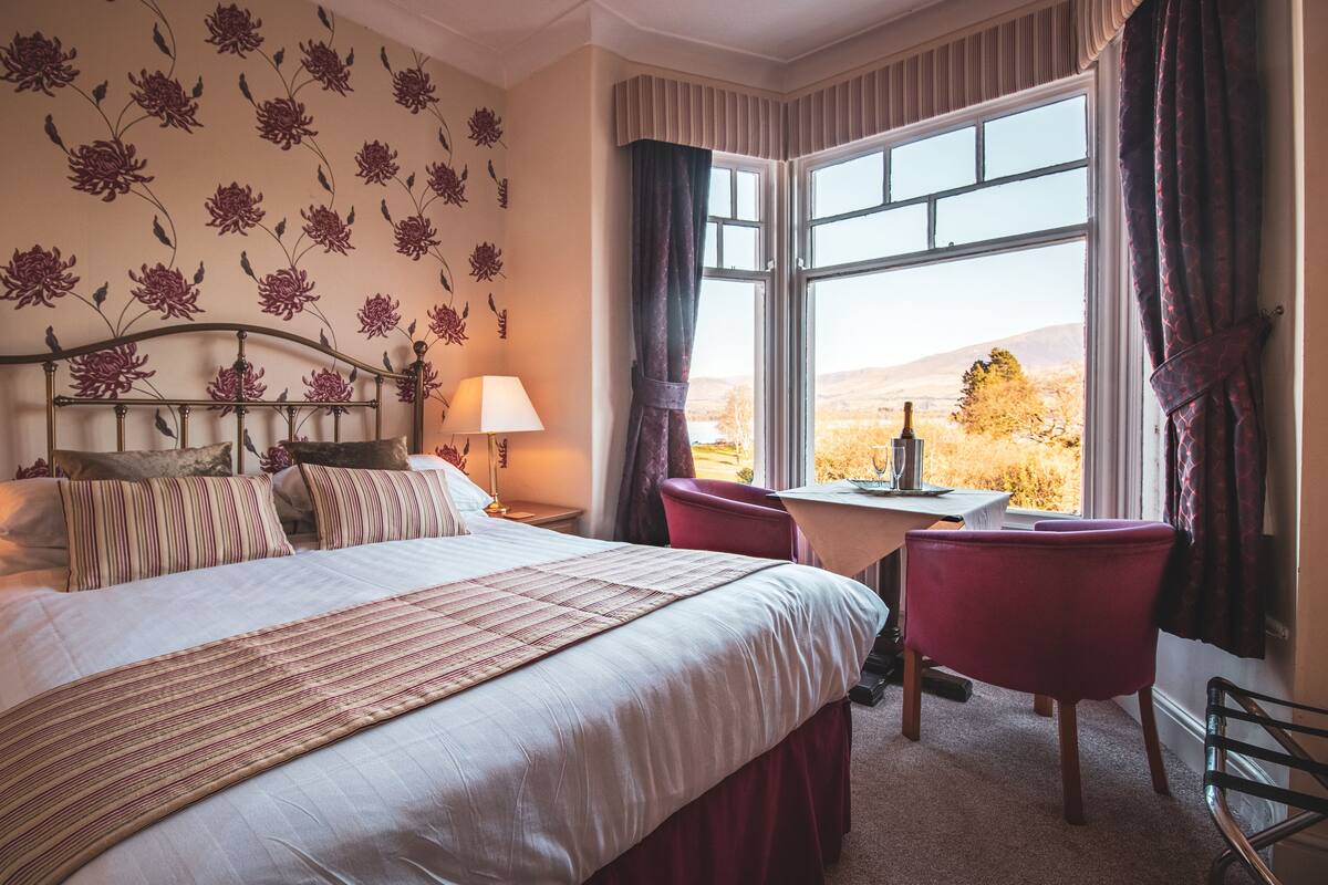 Superior Double Room | Iron/ironing board (on request), WiFi (free), individually decorated