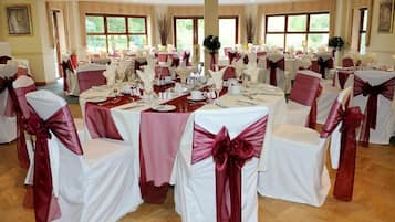 قاعة الولائم والاحتفالات