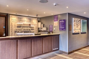 Reception - Premier Inn Birmingham South - Rubery (Birmingham)