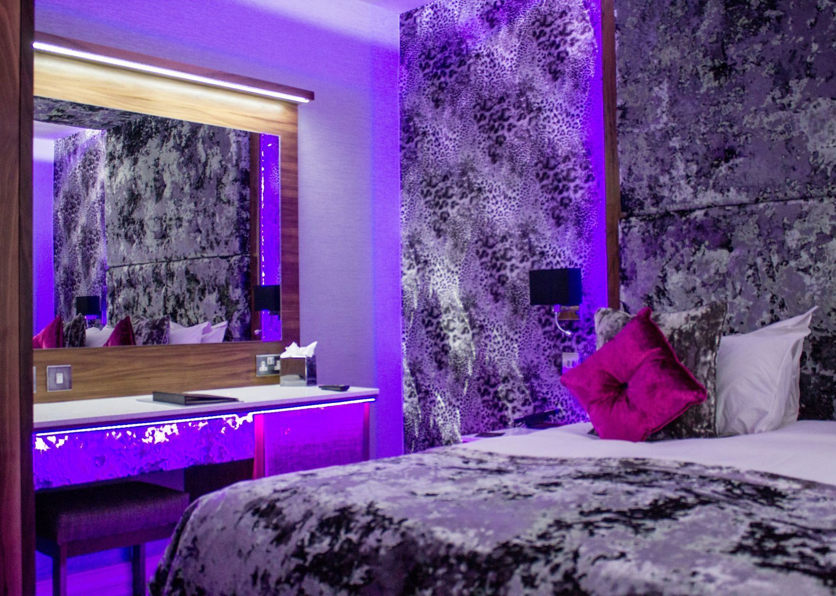 Premium bedding, individually decorated, individually furnished, desk