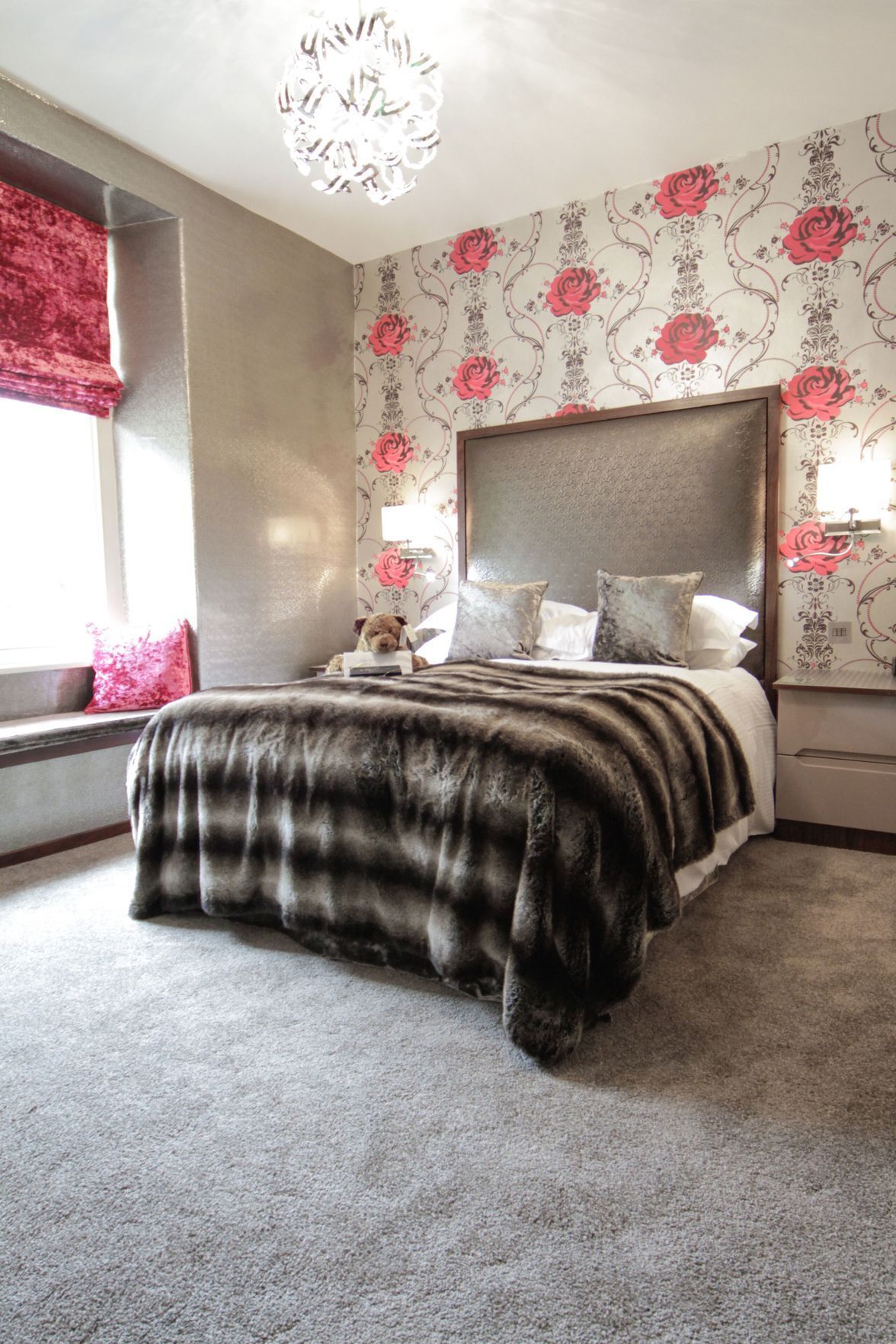 Premium bedding, individually decorated, individually furnished, desk