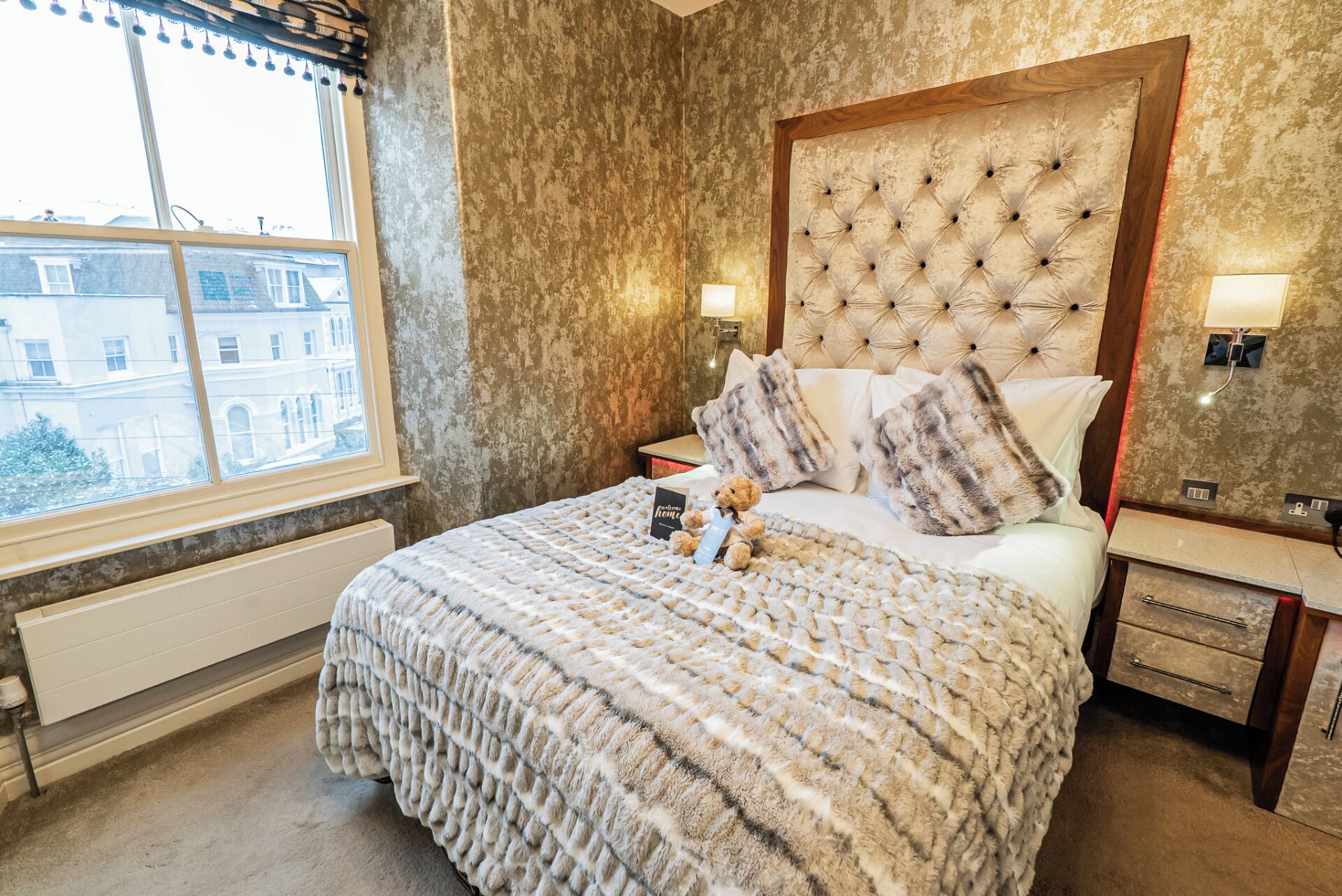 Standaard tweepersoonskamer | Luxe beddengoed, individueel gedecoreerd, individueel gemeubileerd