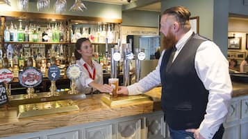 Bar (en el alojamiento)