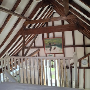 Superior Cottage, 1 King Bed, Kitchenette | Egyptian cotton sheets, premium bedding, individually decorated - The Abbey Hotel and Apartments (Bury St Edmunds)