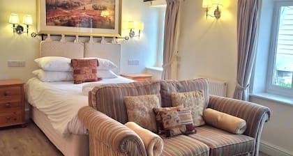 The Abbey Hotel and Apartments