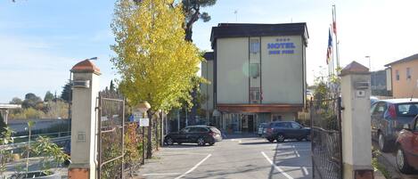 Entrée de l’hébergement