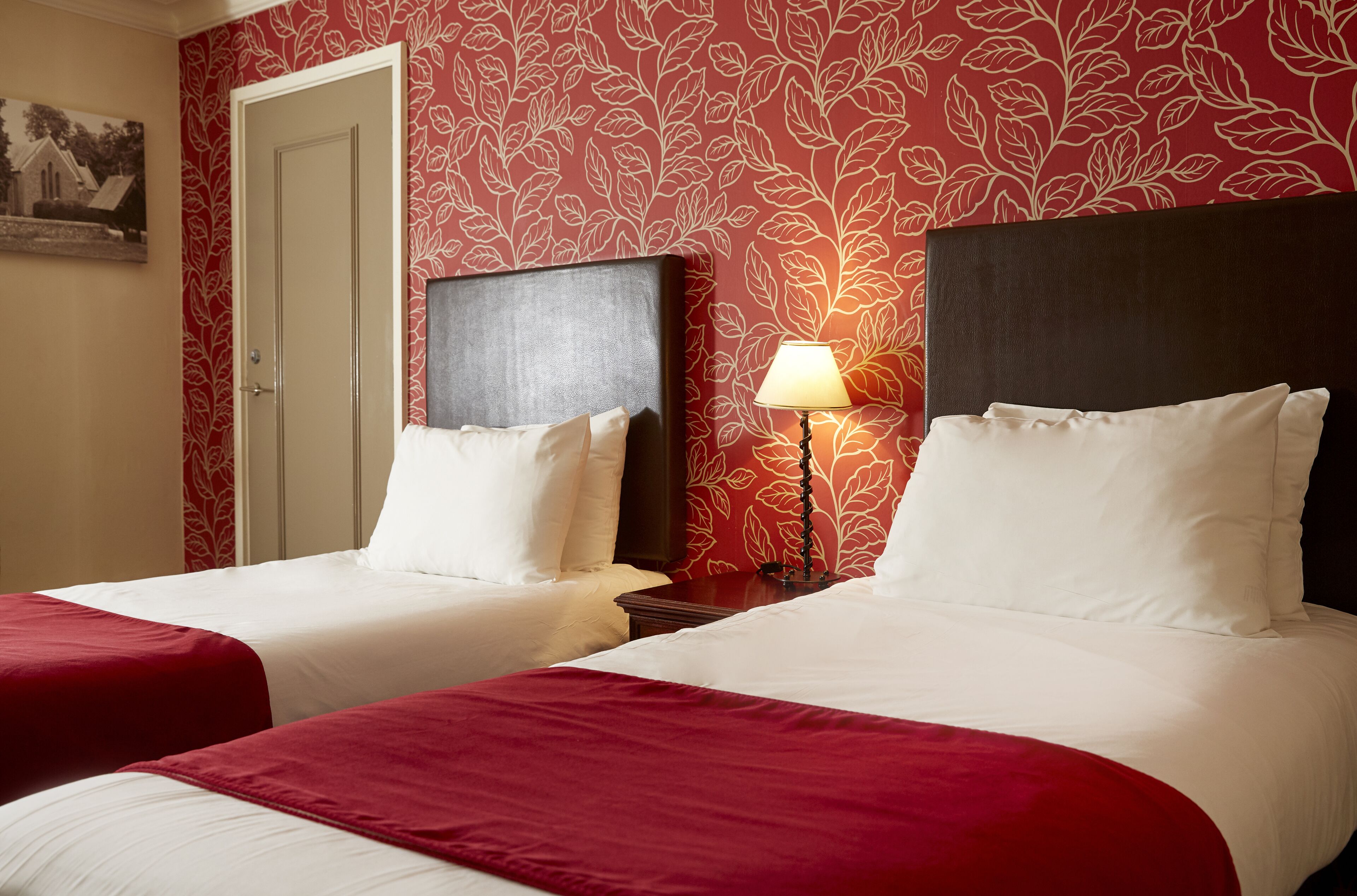 twin room | in-room safe, desk, free wifi