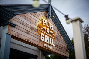 Exterior - The Hartwood Hall Hotel by Greene King Inns (Chorley)