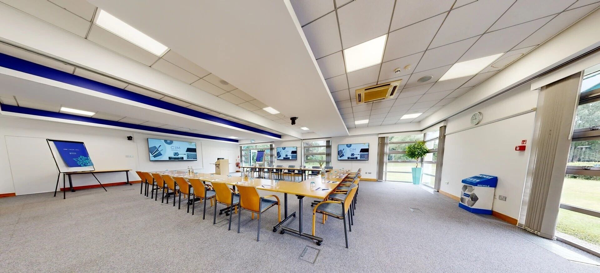 Foto - CIM Business Centre