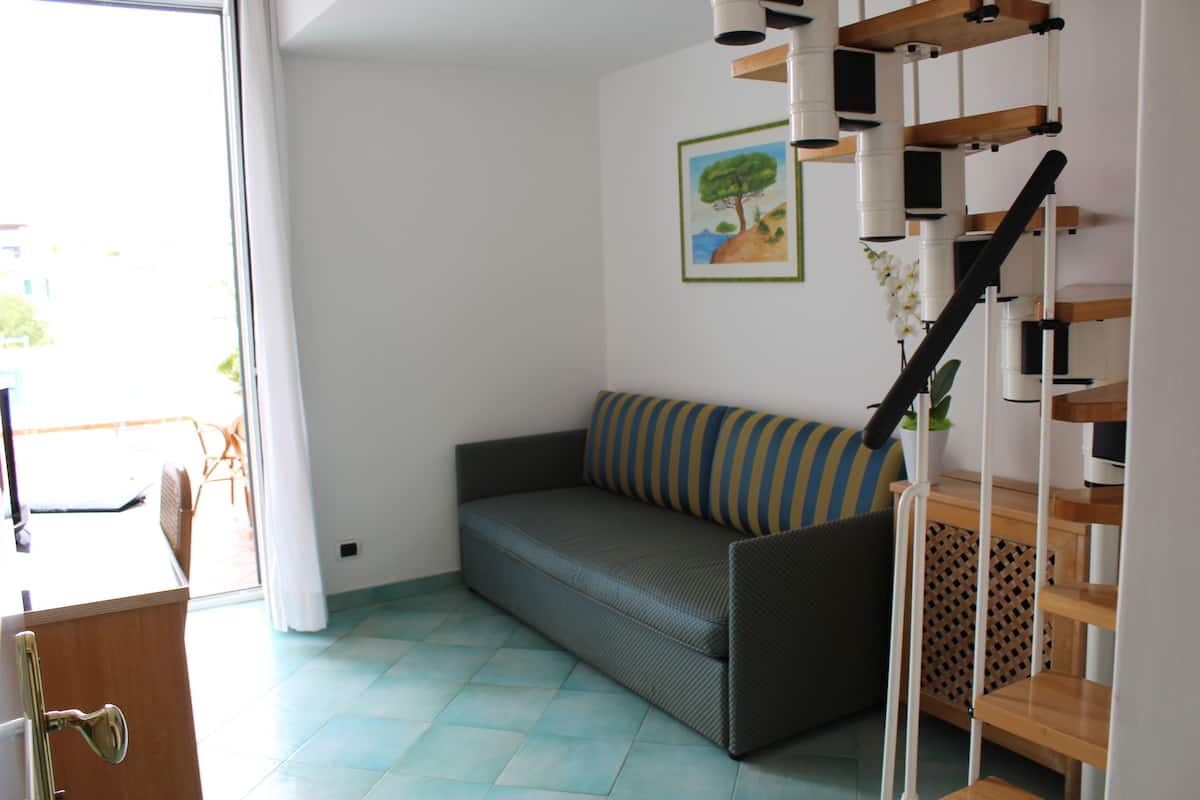 Junior Duplex | 1 bedroom, minibar, in-room safe, desk