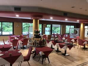 Mittagessen und Abendessen