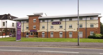 Premier Inn Manchester - Heaton Park