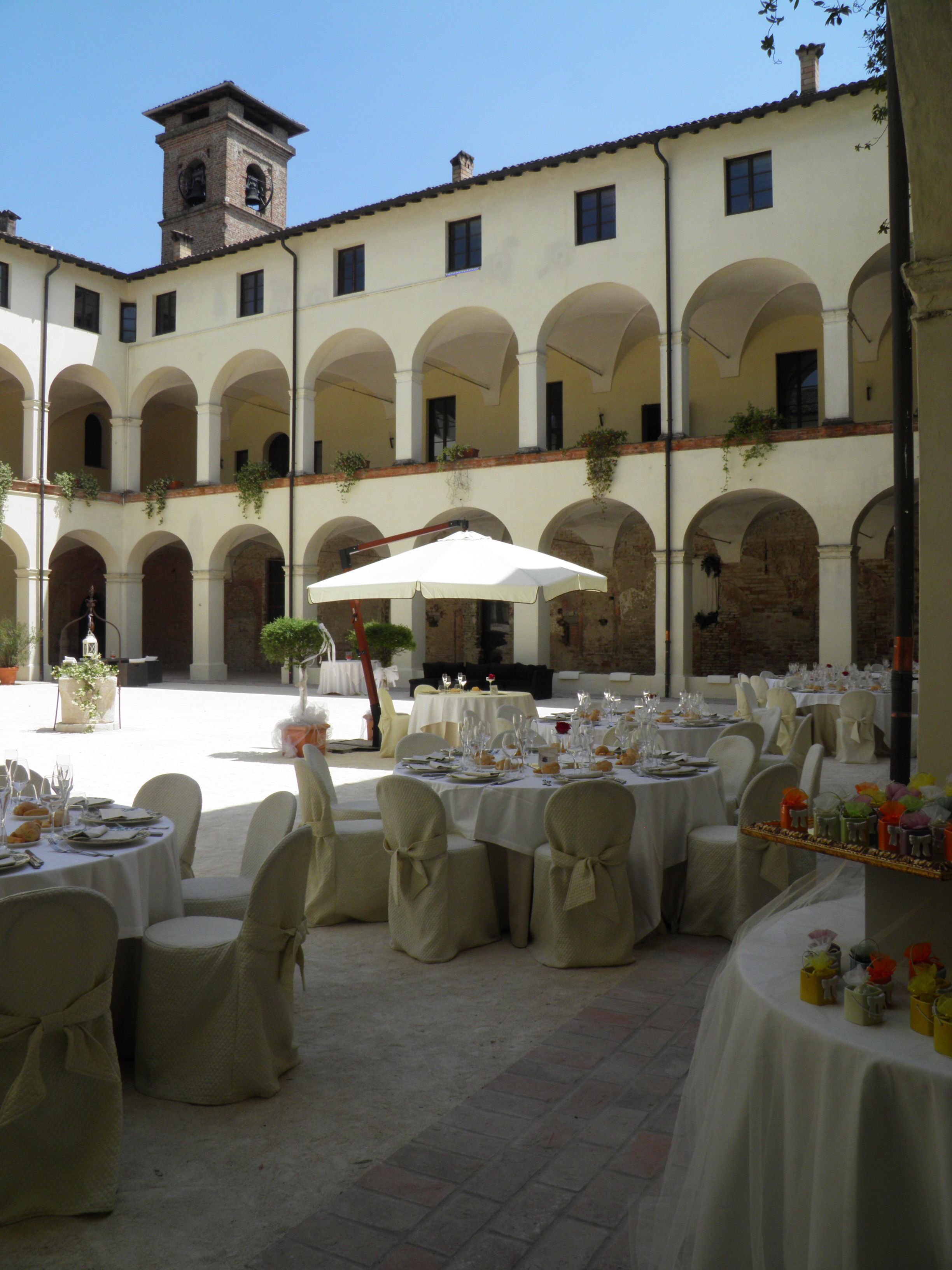 outdoor banquet area