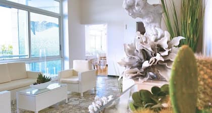 Hotel Delfino
