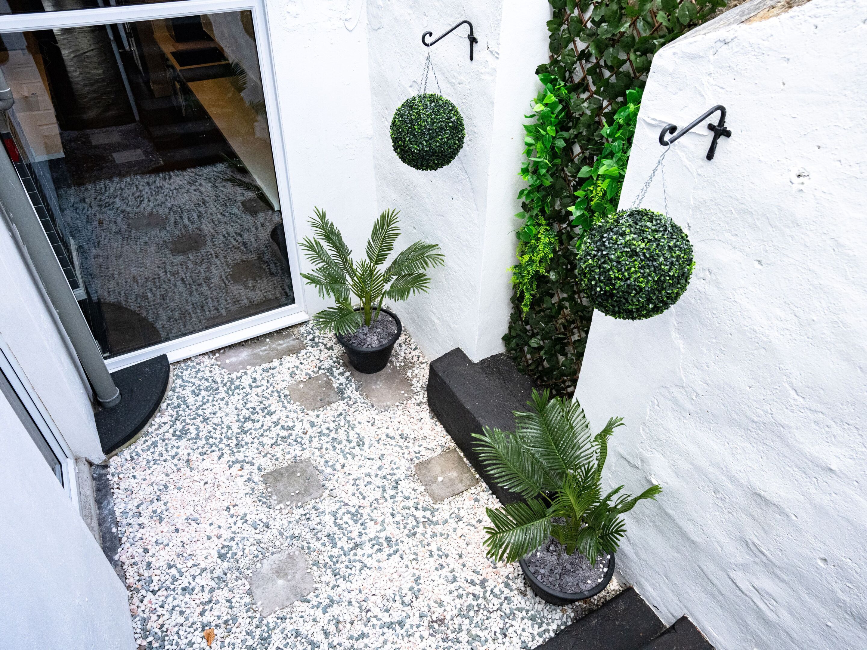 Penthouse Cao cấp, phòng tắm riêng (Ground Floor 2 Bedroom) | Ngoại thất