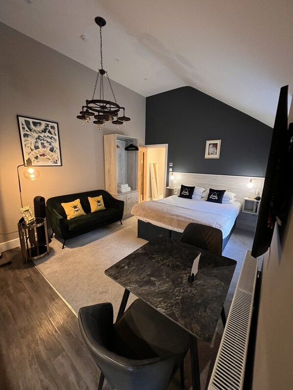 Studio Superior - privat badrum (Studio Apartment) | 1 sovrum och resesäng