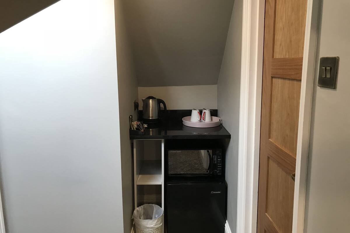 deluxe double room, 1 double bed | premium bedding, memory-foam beds, individually decorated