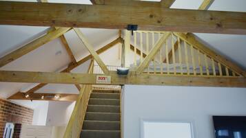 Apartment, 2 Bedrooms, Annex Building (Apartment B)