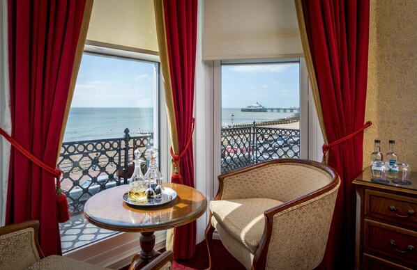 Chambre Double Majestueuse, 1 lit double, vue mer | Vue de la chambre