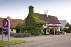 Exterior - Premier Inn St Neots A1 Wyboston (St Neots)