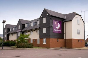 Exterior - Premier Inn St Neots A1 Wyboston (St Neots)