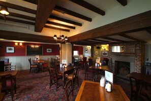 Dining - Premier Inn St Neots A1 Wyboston (St Neots)