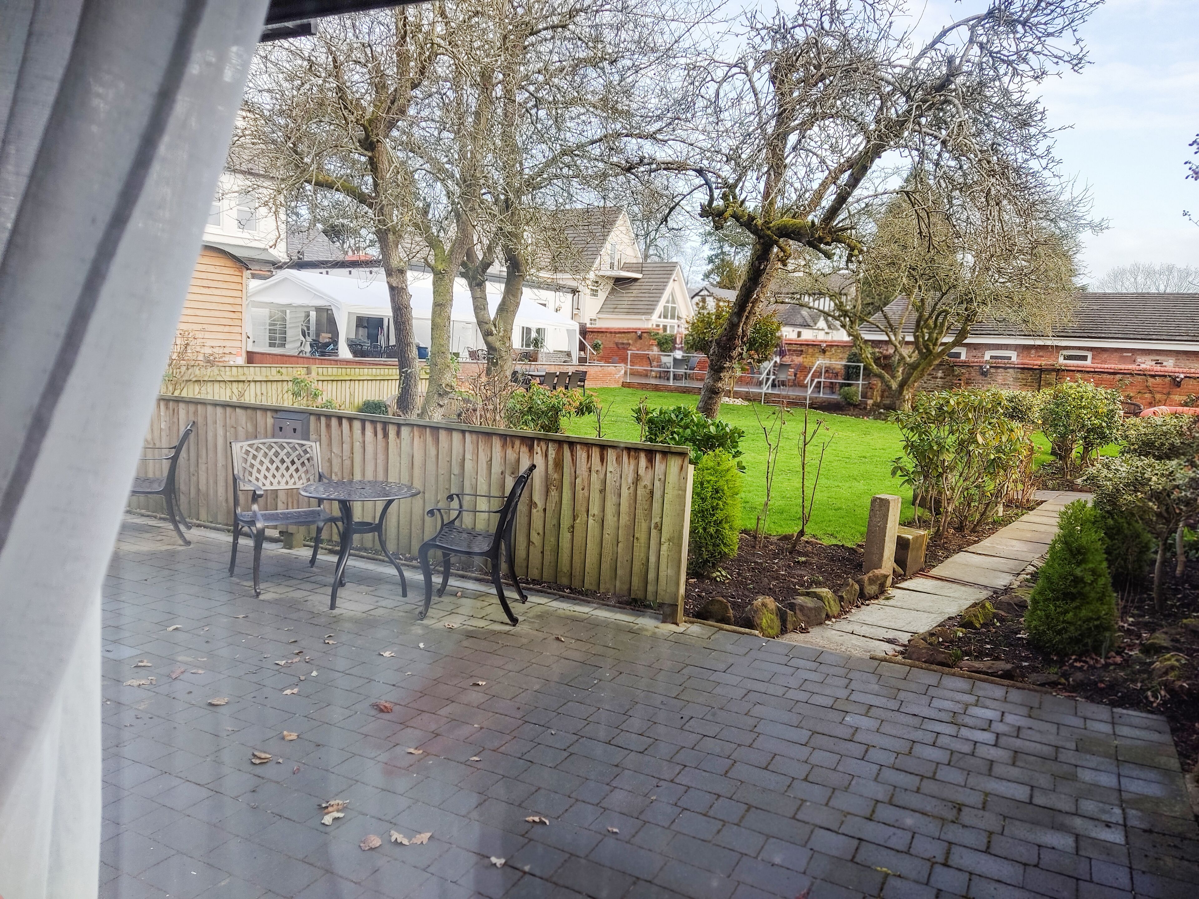 standard twin room | terrace/patio