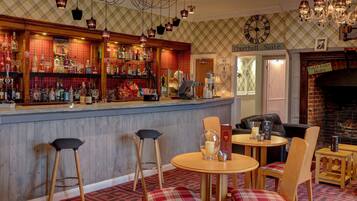 Daily full breakfast (GBP 14.95 per person)