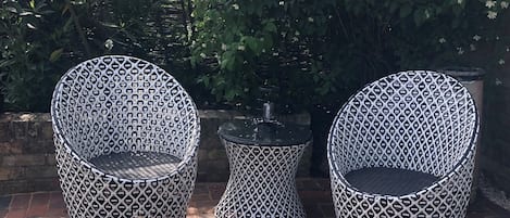Luxury Cottage, Private Bathroom, Courtyard View | Garden