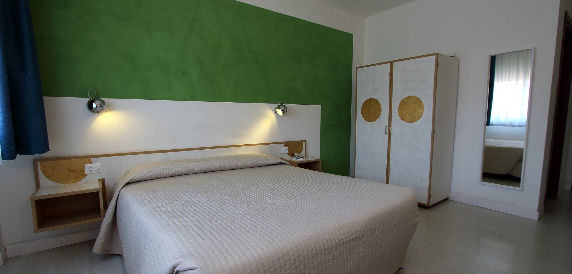 basic double or twin room, mountain view | 1 bedroom, down duvets, minibar, in-room safe