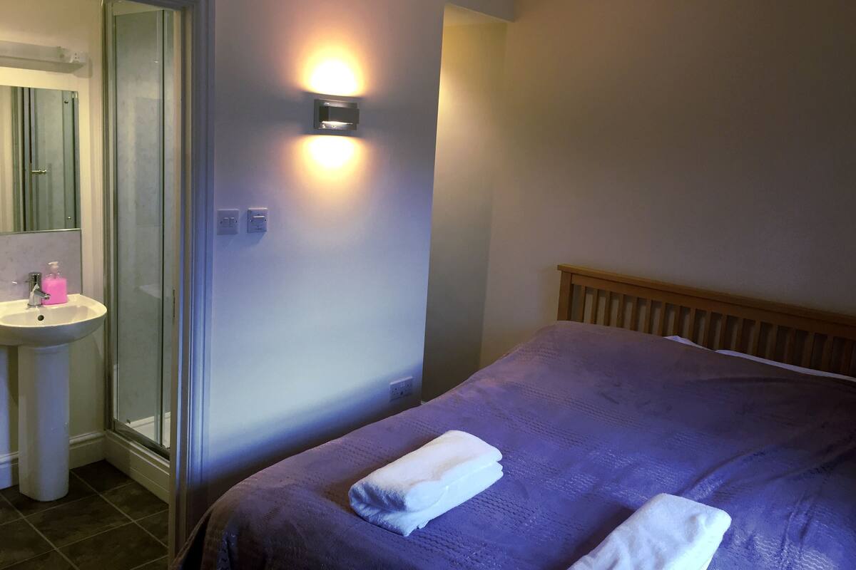 Standard Double Room, Garden View