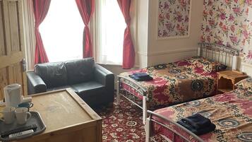 Family Room (2 Adults + 3 Children) | In-room safe, iron/ironing board, free WiFi, bed sheets