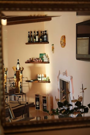 Déjeuner et dîner servis sur place