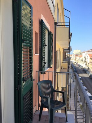 Luxury Apartment, 1 Bedroom, Terrace, Partial Ocean View | Balcony - B&B Vescovo Pitirro e Residenza Crocetta (Termoli)
