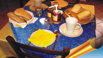 Tägliches inbegriffenes Frühstücksbuffet