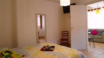 LÀgenhet Premium - 1 sovrum | 1 sovrum, sÀngtillbehör av högsta kvalitet, duntÀcken och unika möbler