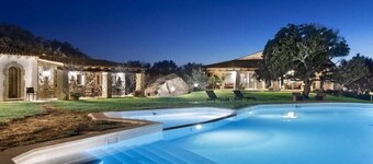 泰努塔皮拉斯特魯飯店