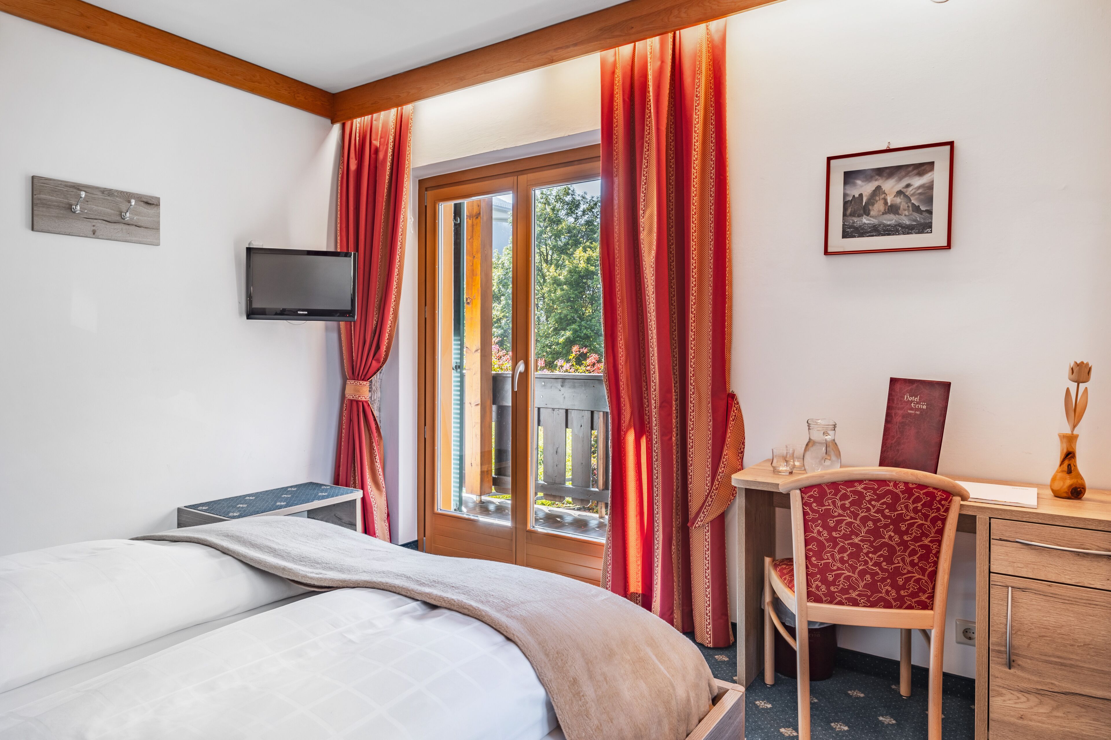 double room, mountain view | 1 bedroom, in-room safe, desk, blackout curtains