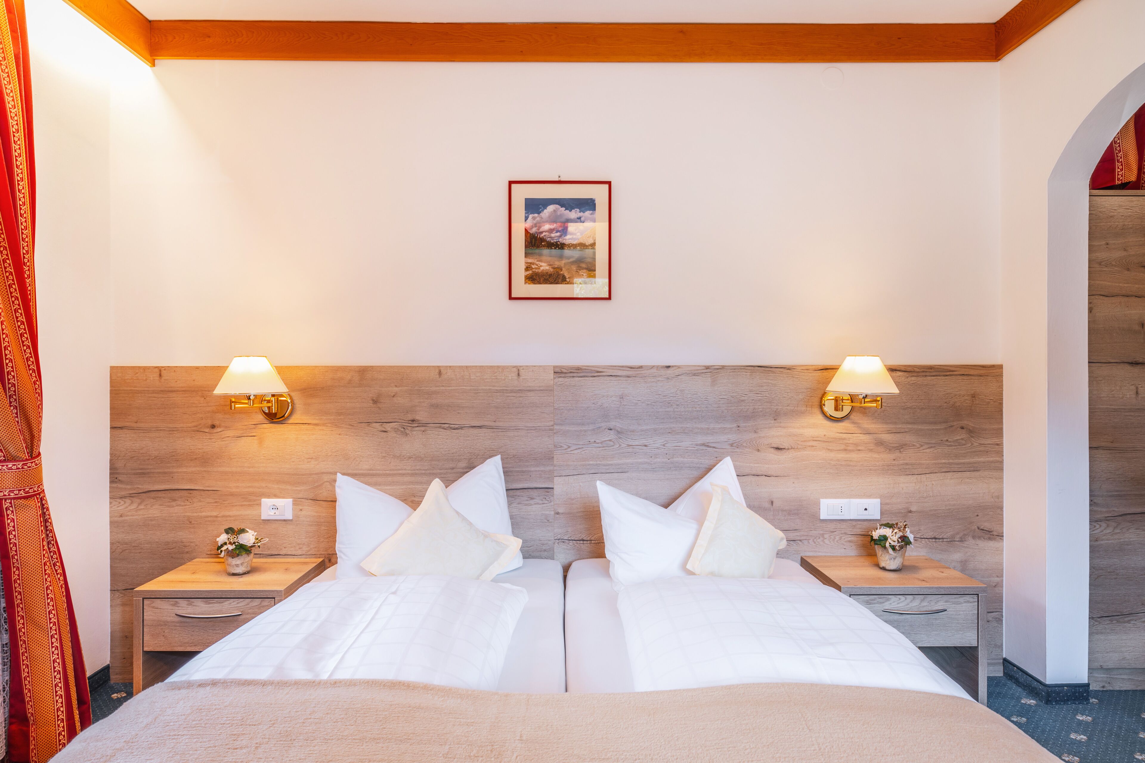 double room, mountain view | 1 bedroom, in-room safe, desk, blackout curtains