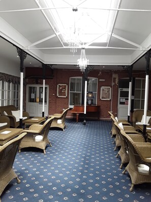 Interior - Royal Hotel (Great Yarmouth)