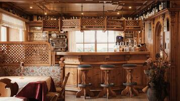 Bar (in der Unterkunft)