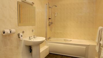 Double Room | Bathroom | Hair dryer, towels