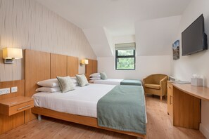Flexible | In-room safe, individually decorated, individually furnished, desk - The Lodge In The Vale (Keswick)