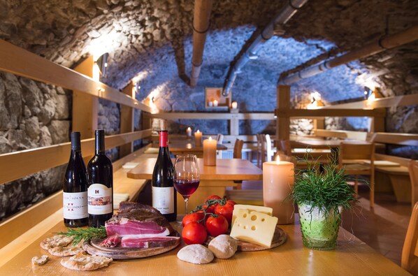 تفاصيل الفندق من الداخل