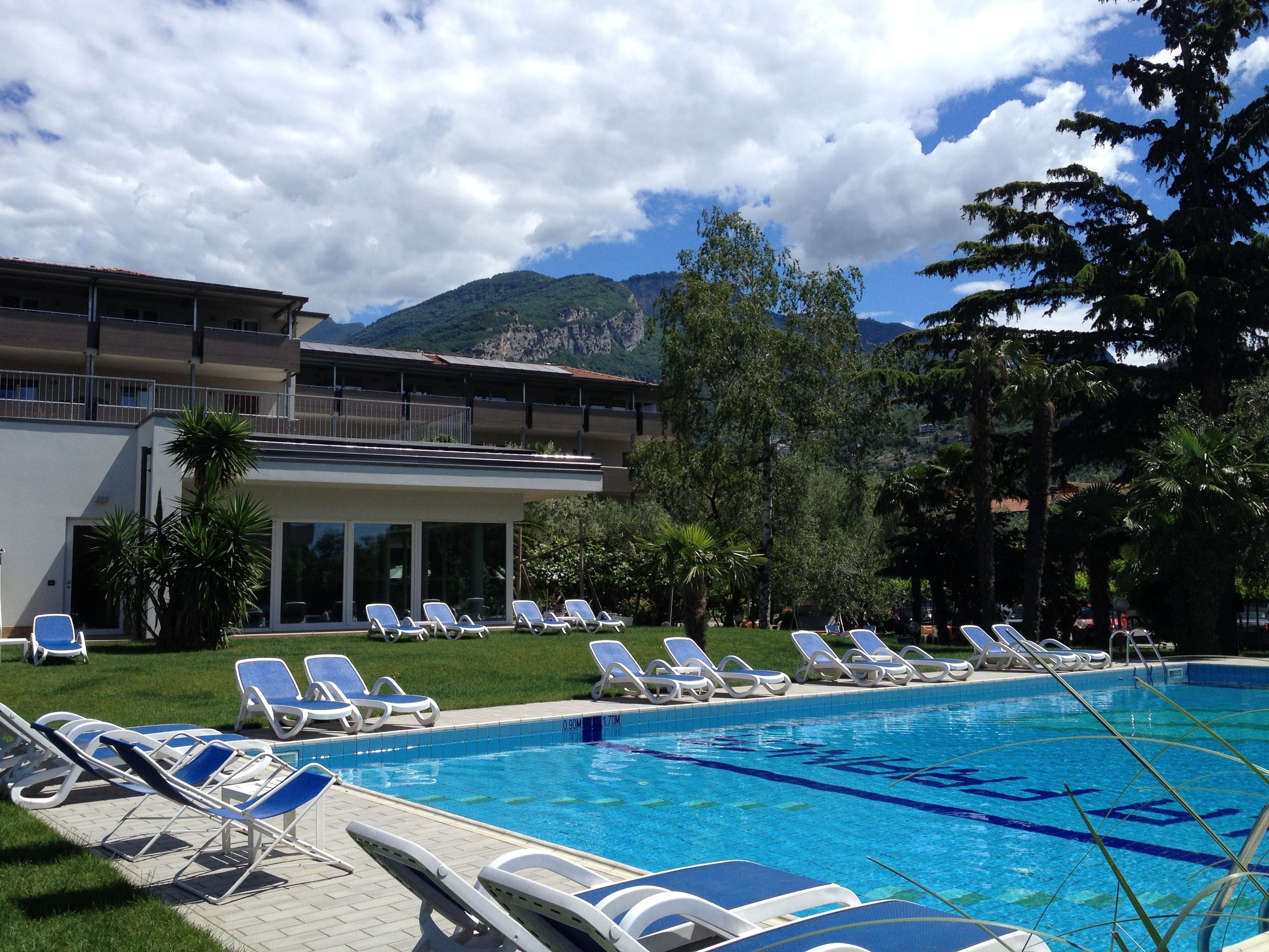 Piscine couverte, piscine extérieure (ouverte en saison)