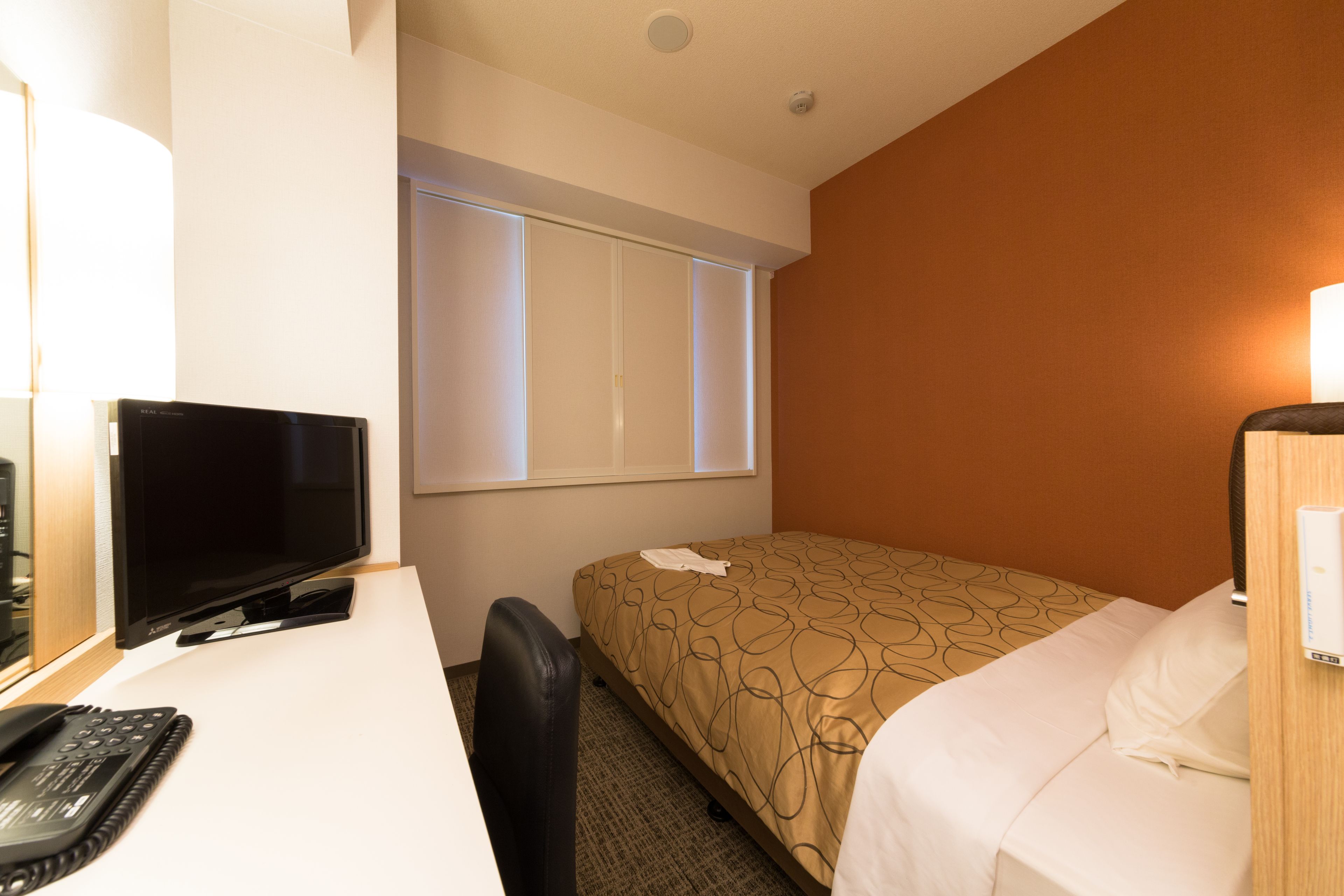 desk, blackout curtains, iron/ironing board, free wifi