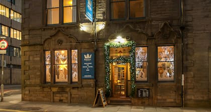 The Royal Hotel and Bar
